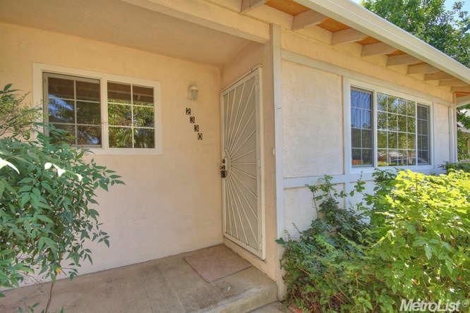 2330 Temple Dr, Davis, CA 95618 photo 1