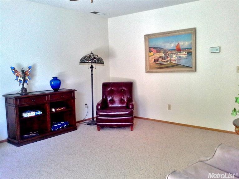 736 Parkston Ct, Modesto, CA 95357 photo 12