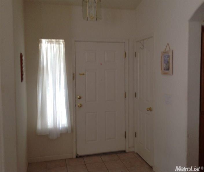 1047 Lambdin St, Manteca, CA 95336 photo 3