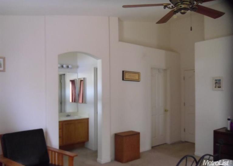 1047 Lambdin St, Manteca, CA 95336 photo 17