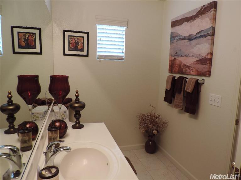 3312 Dewar Ln, Turlock, CA 95382 photo 17