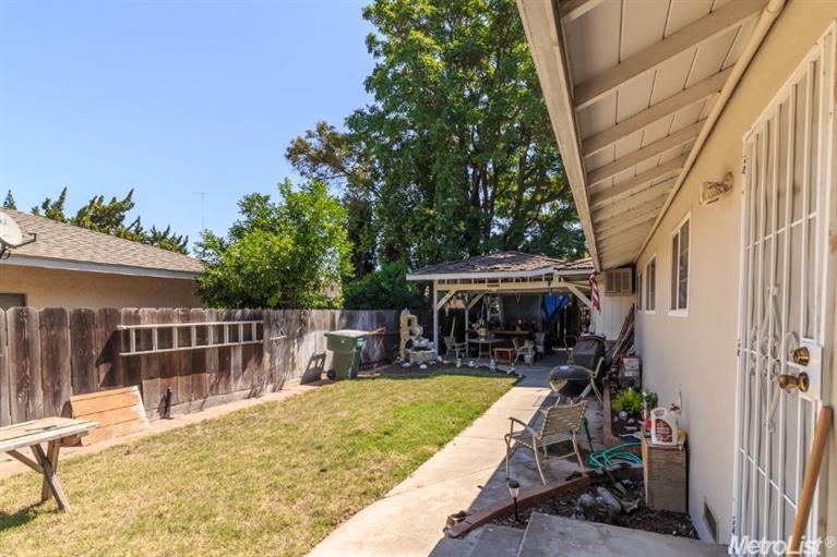 1305 W Rumble Rd, Modesto, CA 95350 photo 21