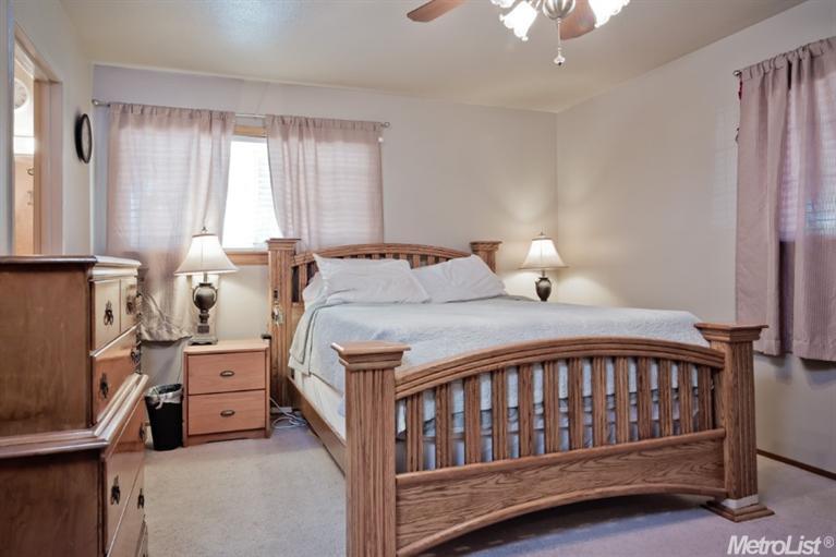 1305 W Rumble Rd, Modesto, CA 95350 photo 17