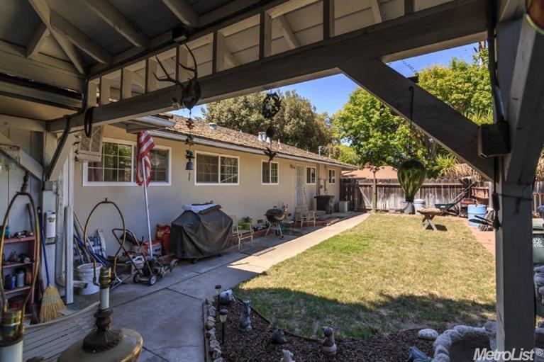 1305 W Rumble Rd, Modesto, CA 95350 photo 24
