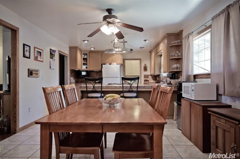 1305 W Rumble Rd, Modesto, CA 95350 photo 7