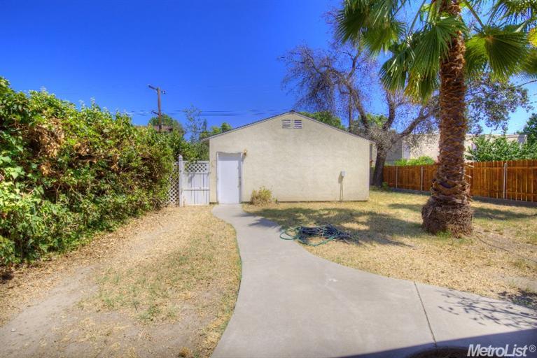 821 Coldwell Ave, Modesto, CA 95350 photo 13