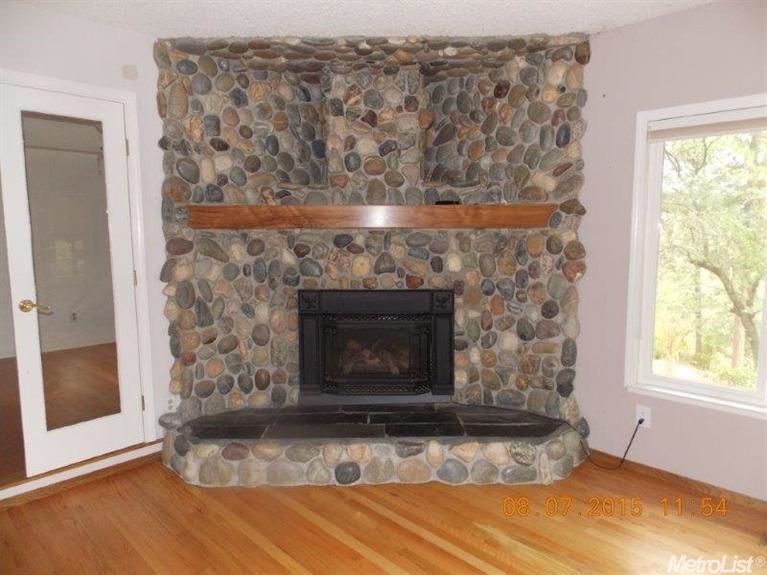 925 Pine Hill Rd, Colfax, CA 95713 photo 5