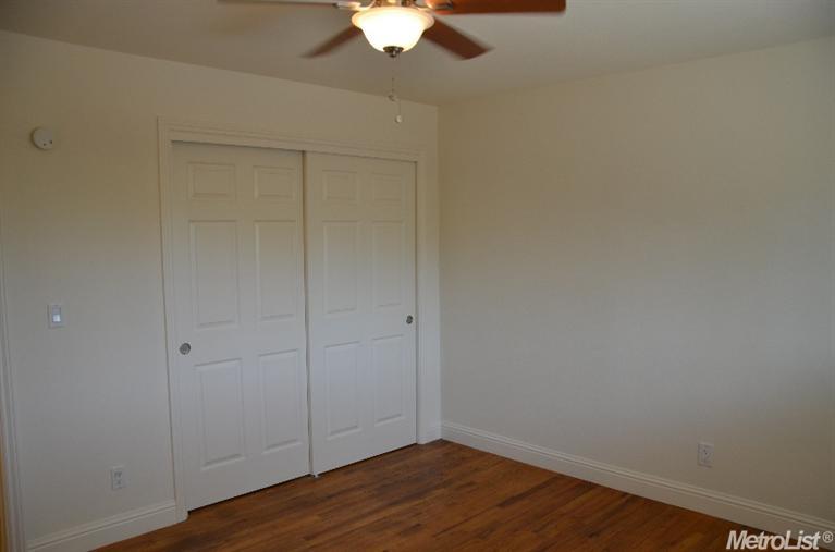 1102 Hawthorne Ave, Modesto, CA 95350 photo 11