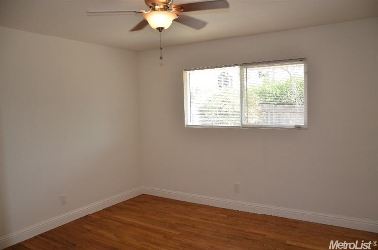 1102 Hawthorne Ave, Modesto, CA 95350 photo 12