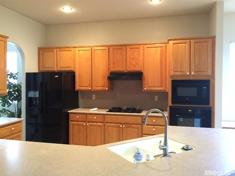 4117 Hidden Meadow Ct, Modesto, CA 95356 photo 7