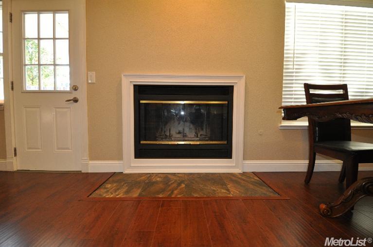 8037 Acappella Cir, Antelope, CA 95843 photo 5