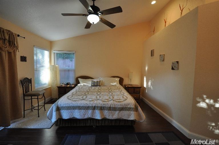 8037 Acappella Cir, Antelope, CA 95843 photo 12