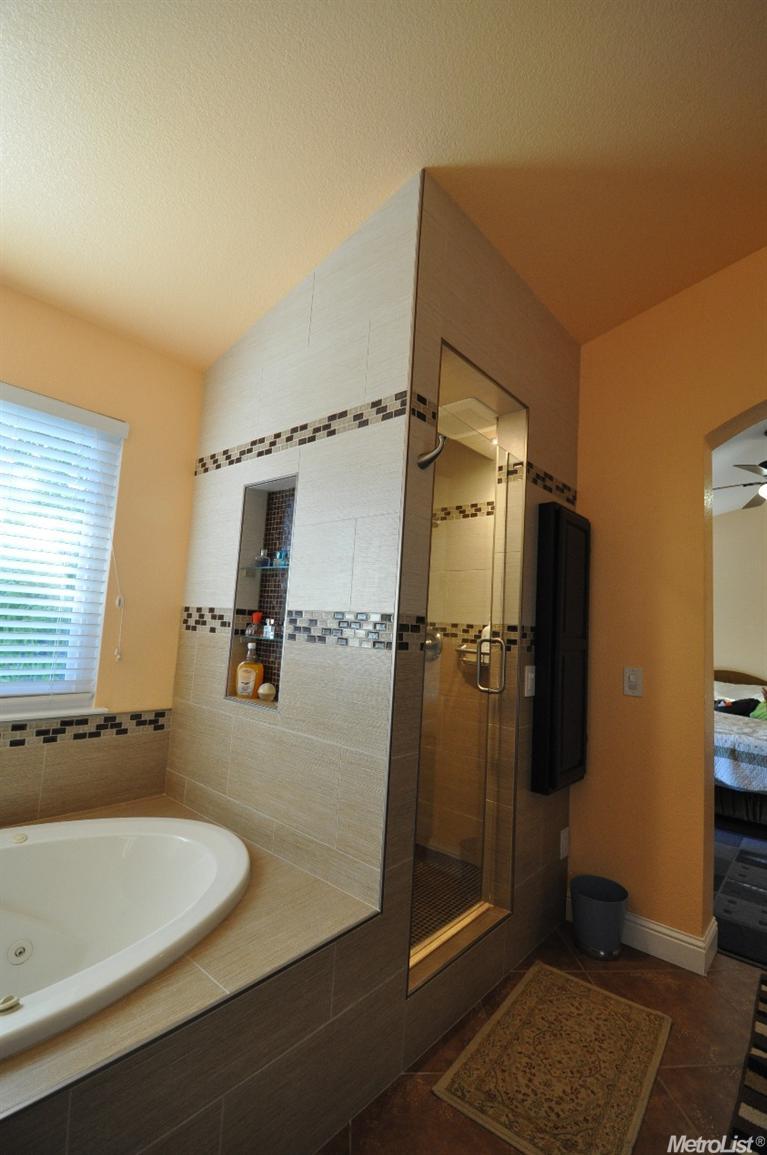 8037 Acappella Cir, Antelope, CA 95843 photo 15