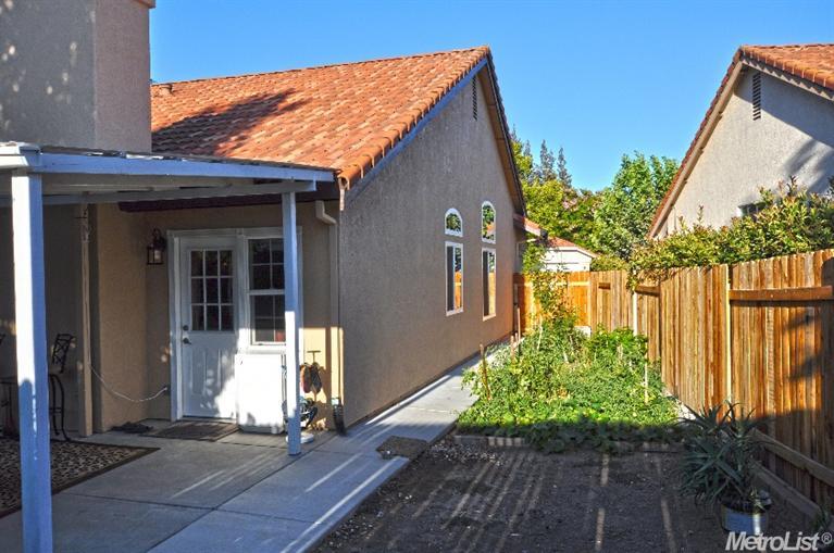 8037 Acappella Cir, Antelope, CA 95843 photo 22