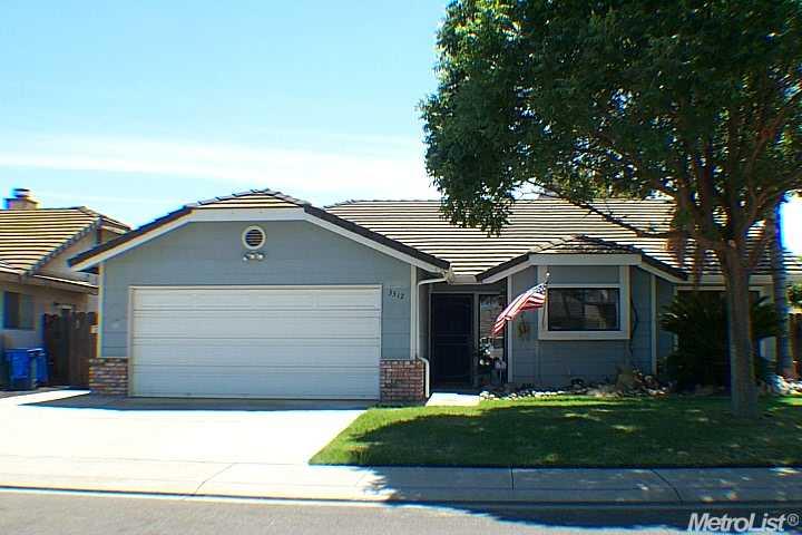 3312 Rhone Dr, Ceres, CA 95307 photo 1
