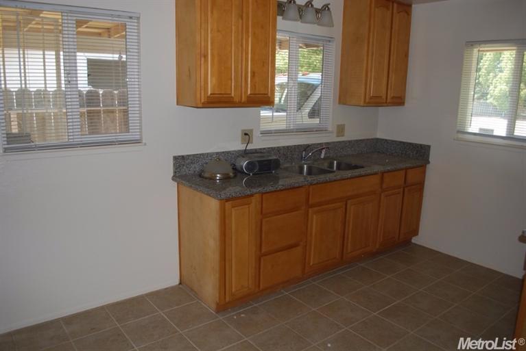 5230 Tyson, Modesto, CA 95326 photo 10