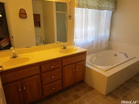 2865 Colton Ct, Merced, CA 95348 photo 14