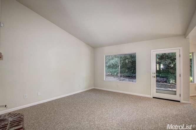8112 Falcon View Dr, Antelope, CA 95843 photo 8