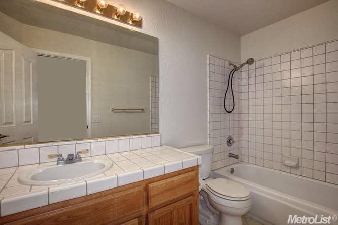 8112 Falcon View Dr, Antelope, CA 95843 photo 12