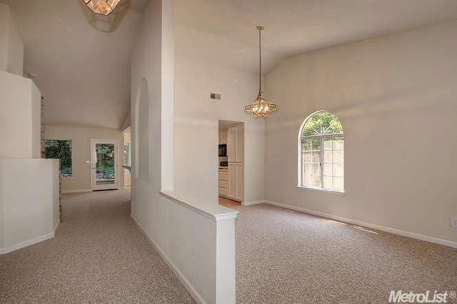8112 Falcon View Dr, Antelope, CA 95843 photo 13