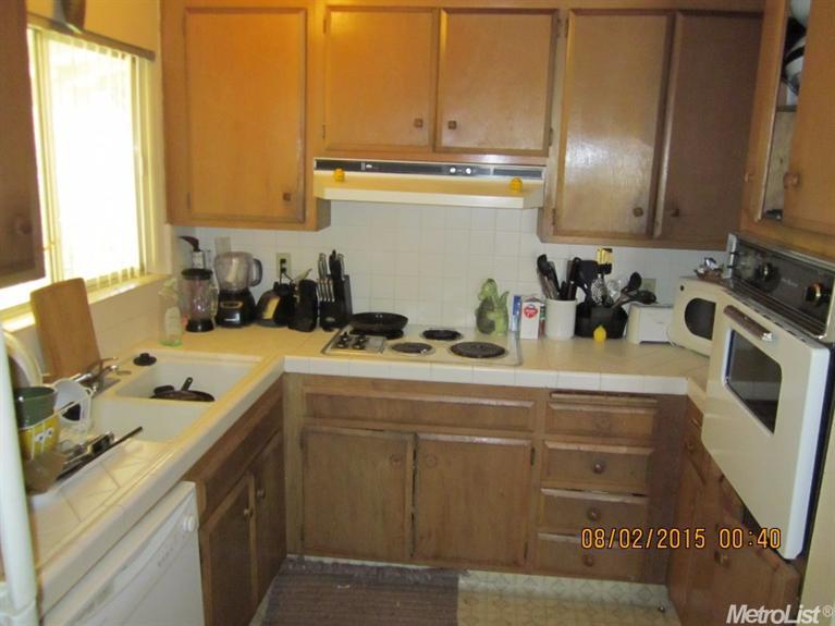 2009 La Veta, Modesto, CA 95352 photo 3