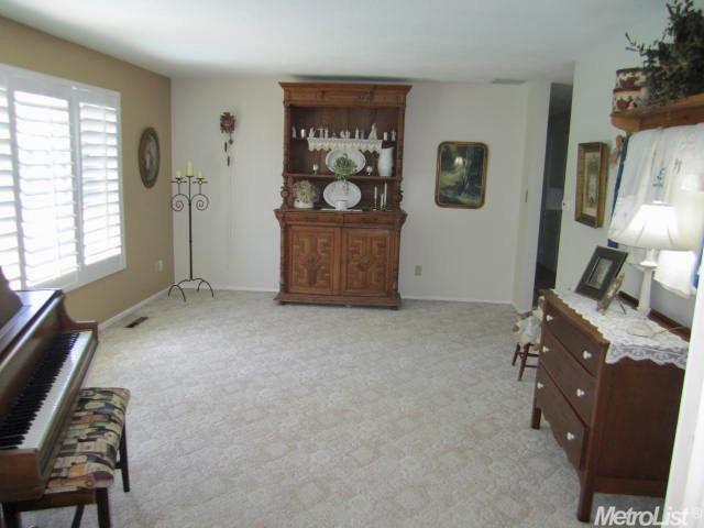 351 La Setta Dr, Lodi, CA 95242 photo 11