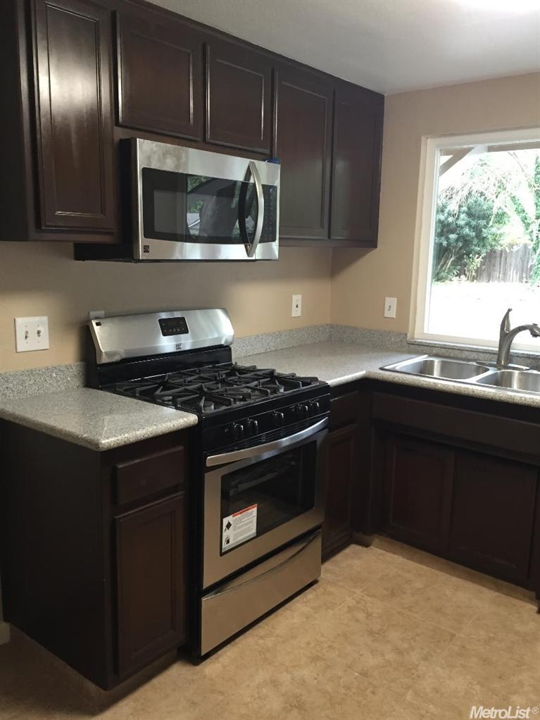 4101 Glacier Point Ct, Modesto, CA 95356 photo 8