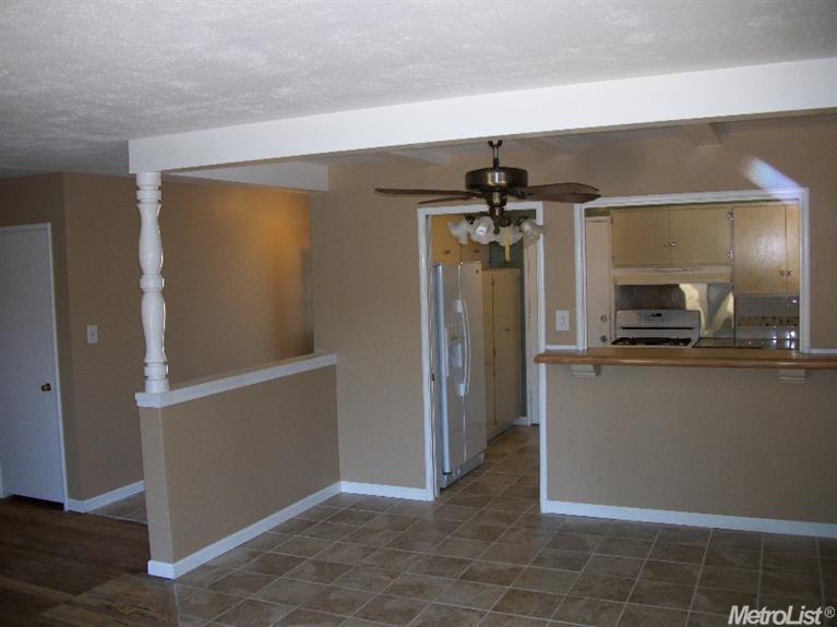 5930 Ashworth Way, Carmichael, CA 95608 photo 3