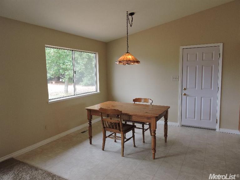 11119 Mann Rd, Wilton, CA 95693 photo 5