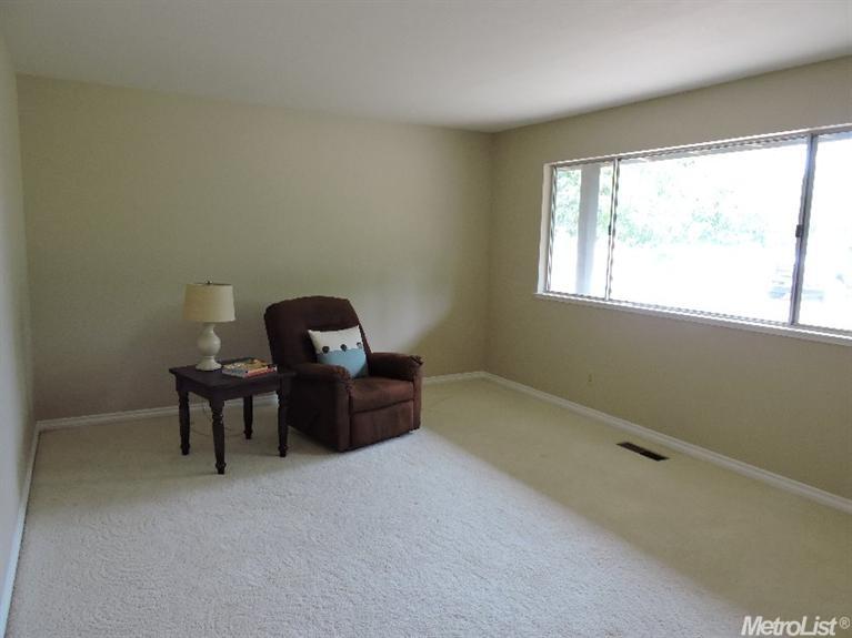 11119 Mann Rd, Wilton, CA 95693 photo 4
