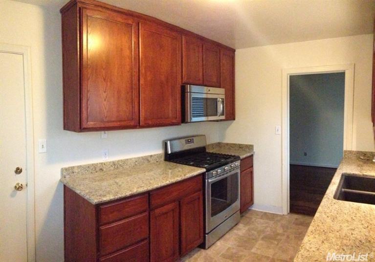 2144 N Pershing Ave, Stockton, CA 95204 photo 1