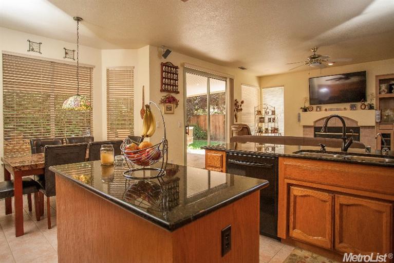 3010 Prado Ln, Davis, CA 95618 photo 5