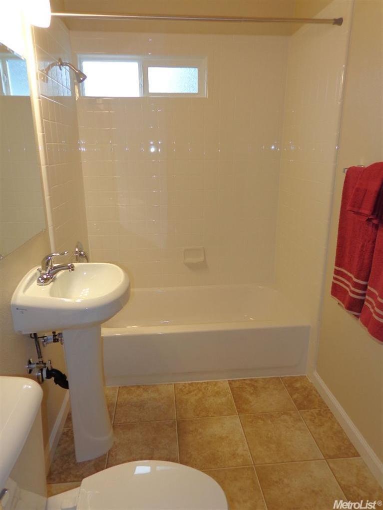 2032 Ellis St, Modesto, CA 95354 photo 19