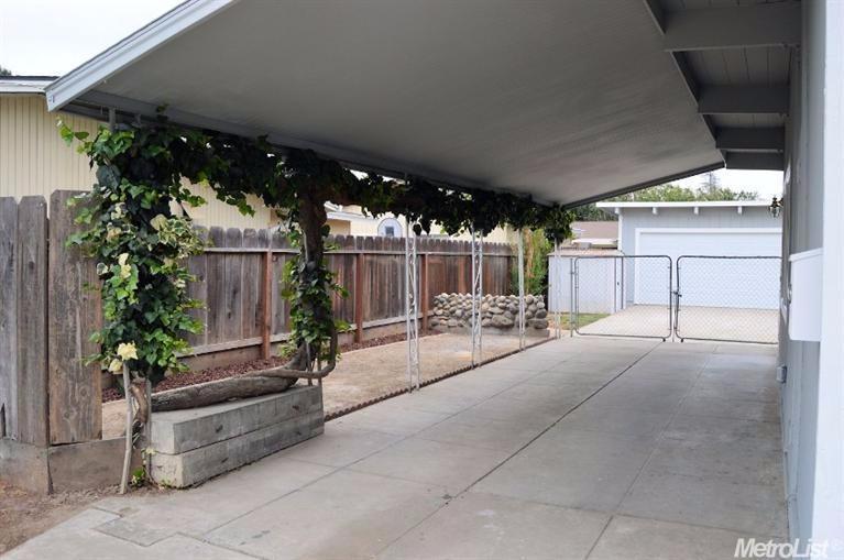 2032 Ellis St, Modesto, CA 95354 photo 3