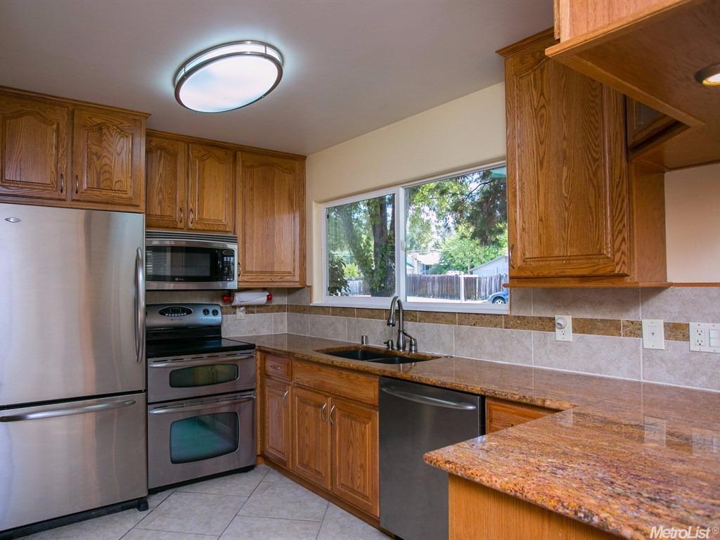 1631 Glen Dr, Placerville, CA 95667 photo 4