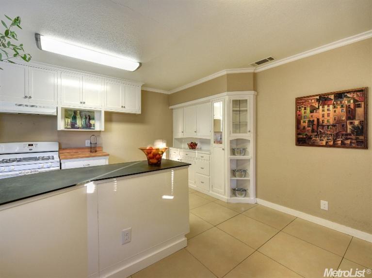 9760 Dillard Rd, Wilton, CA 95693 photo 3