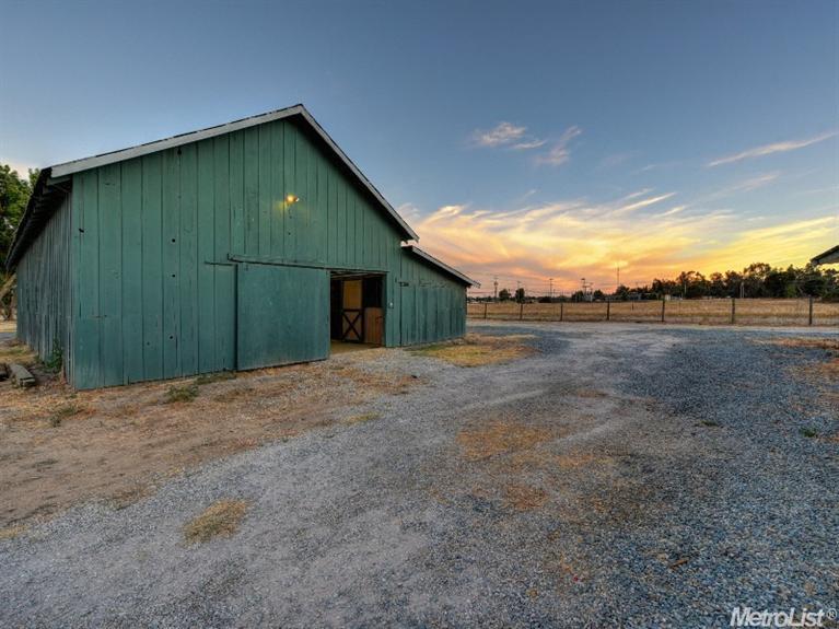 9760 Dillard Rd, Wilton, CA 95693 photo 15