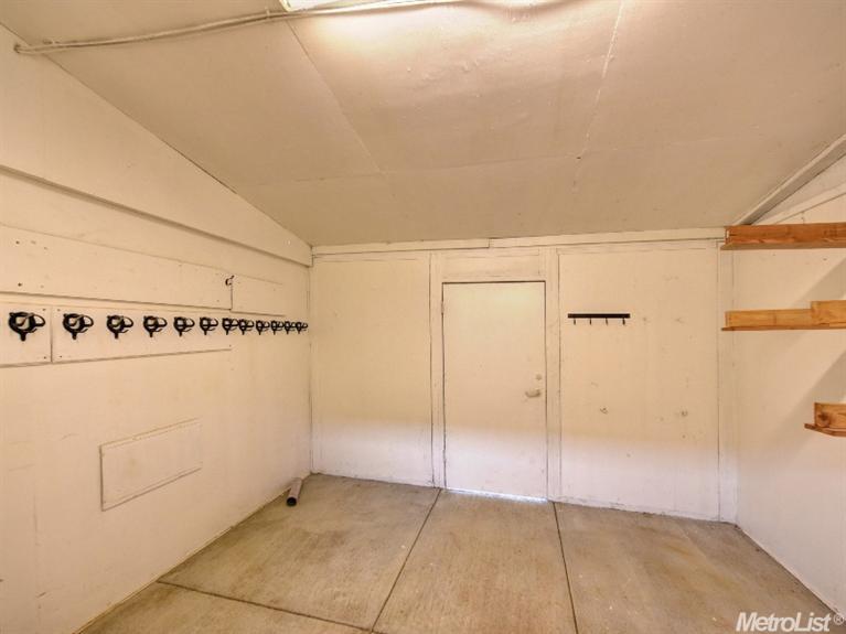 9760 Dillard Rd, Wilton, CA 95693 photo 23