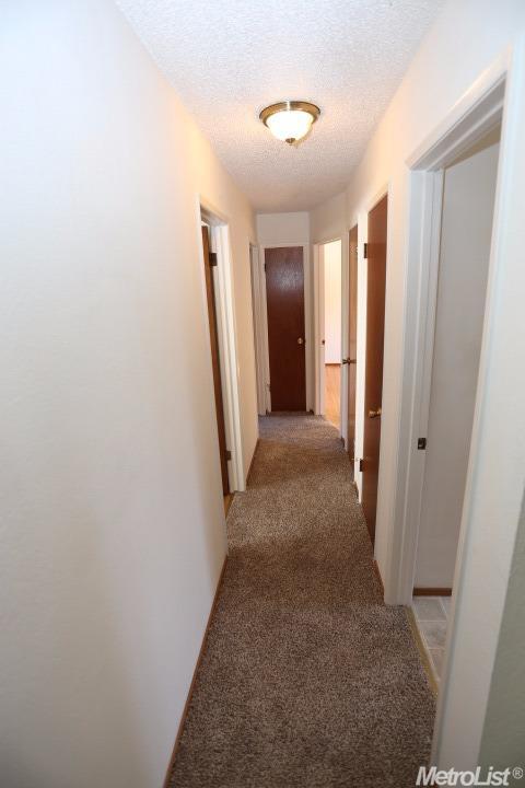 1433 Vista Dr, Lodi, CA 95242 photo 6