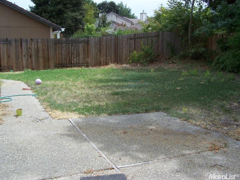 5312 Helensburgh Pl, Antelope, CA 95843 photo 9