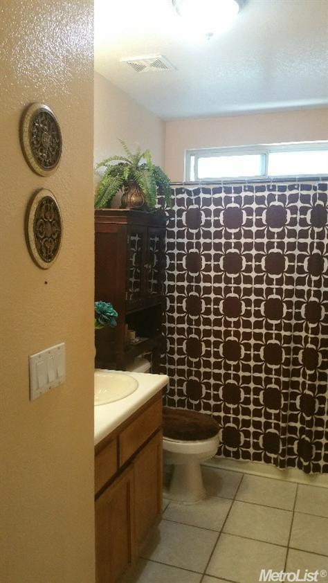 2056 Rock Pine Ct, Modesto, CA 95351 photo 15
