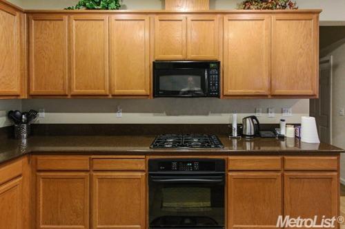 1737 Pagola Ave, Manteca, CA 95337 photo 12