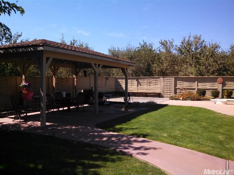 8213 E Northland Rd, Manteca, CA 95336 photo 6