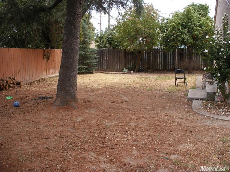 2104 Budd St, Modesto, CA 95350 photo 15