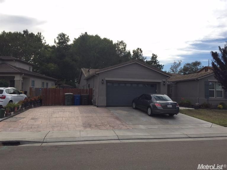 13541 Dolomite St, Lathrop, CA 95330 photo 4