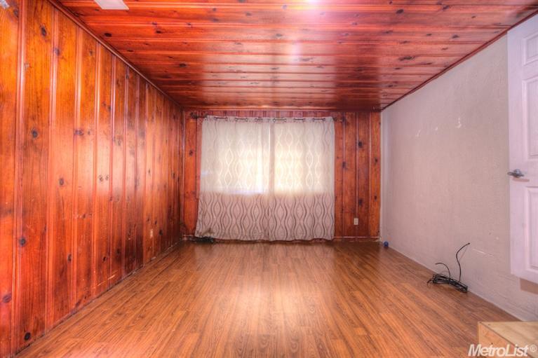 1621 Wolf Ave, Modesto, CA 95358 photo 5