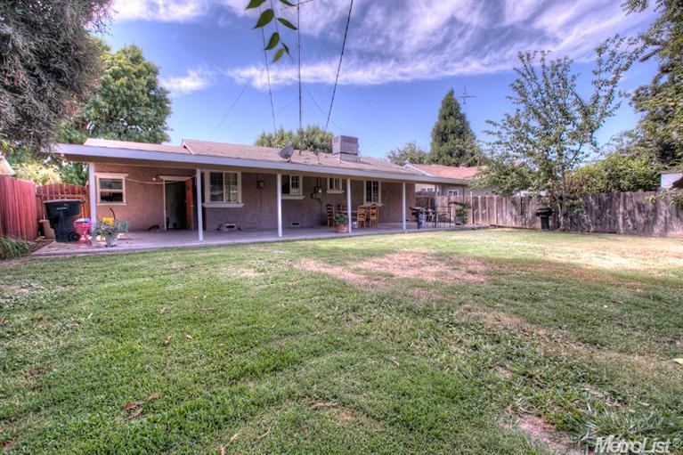1621 Wolf Ave, Modesto, CA 95358 photo 21