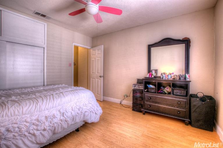 1621 Wolf Ave, Modesto, CA 95358 photo 16