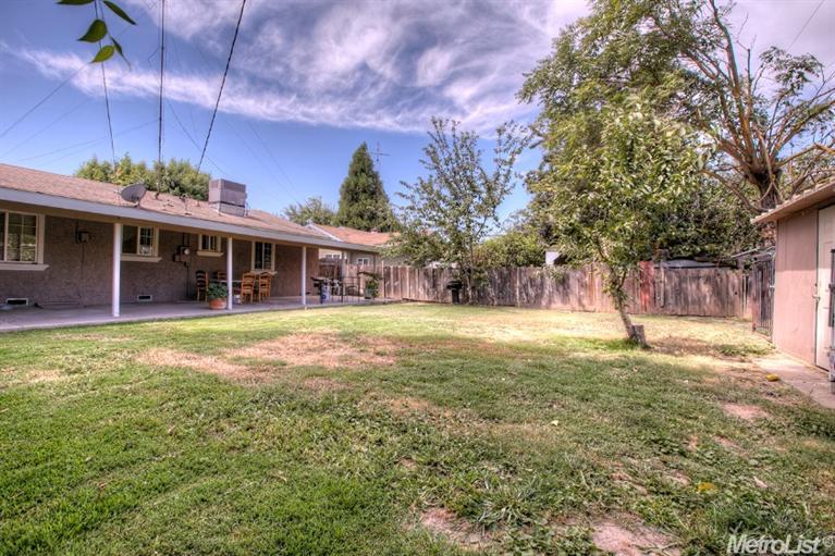 1621 Wolf Ave, Modesto, CA 95358 photo 22