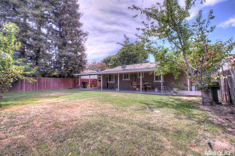 1621 Wolf Ave, Modesto, CA 95358 photo 24